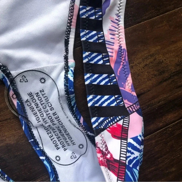 NEW Cupshe Bikini | Halter Bikini | Cupshe | Swimwear | Swim - Picture 10 of 12